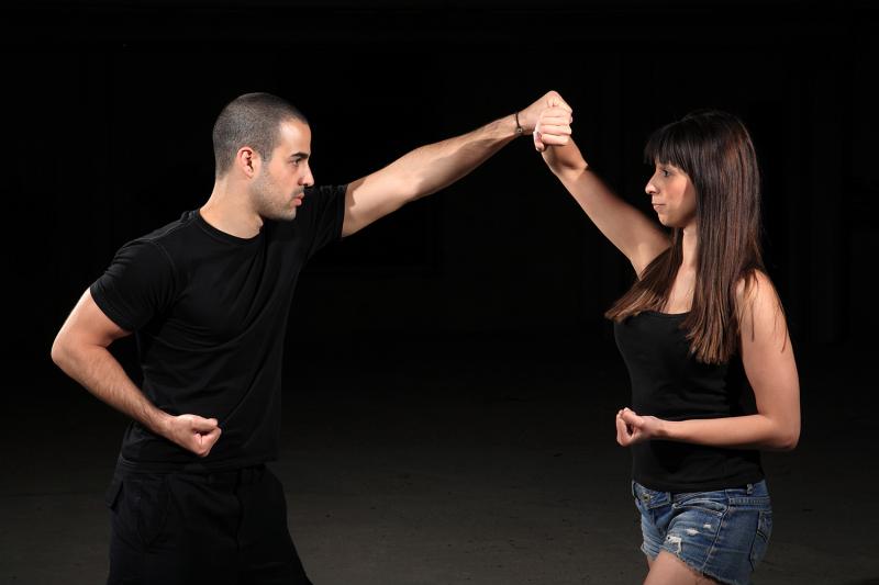 קרב מגע והגנה עצמית - ג-ו מעורב מחיר מלא
