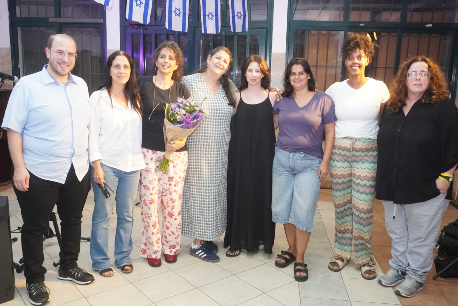 המיית הנפש ושמחת הכתיבה: ערב של יצירה והשראה ב'קלור'