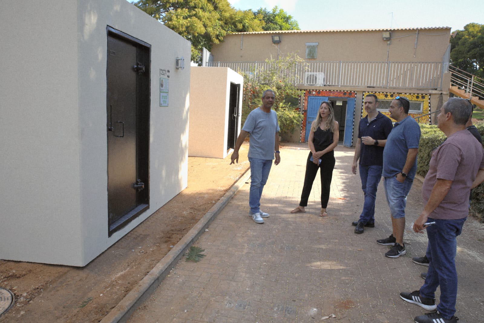 מחזקים את הביטחון: שני מקלטים חדשים הוצבו בשכונת ברנדייס