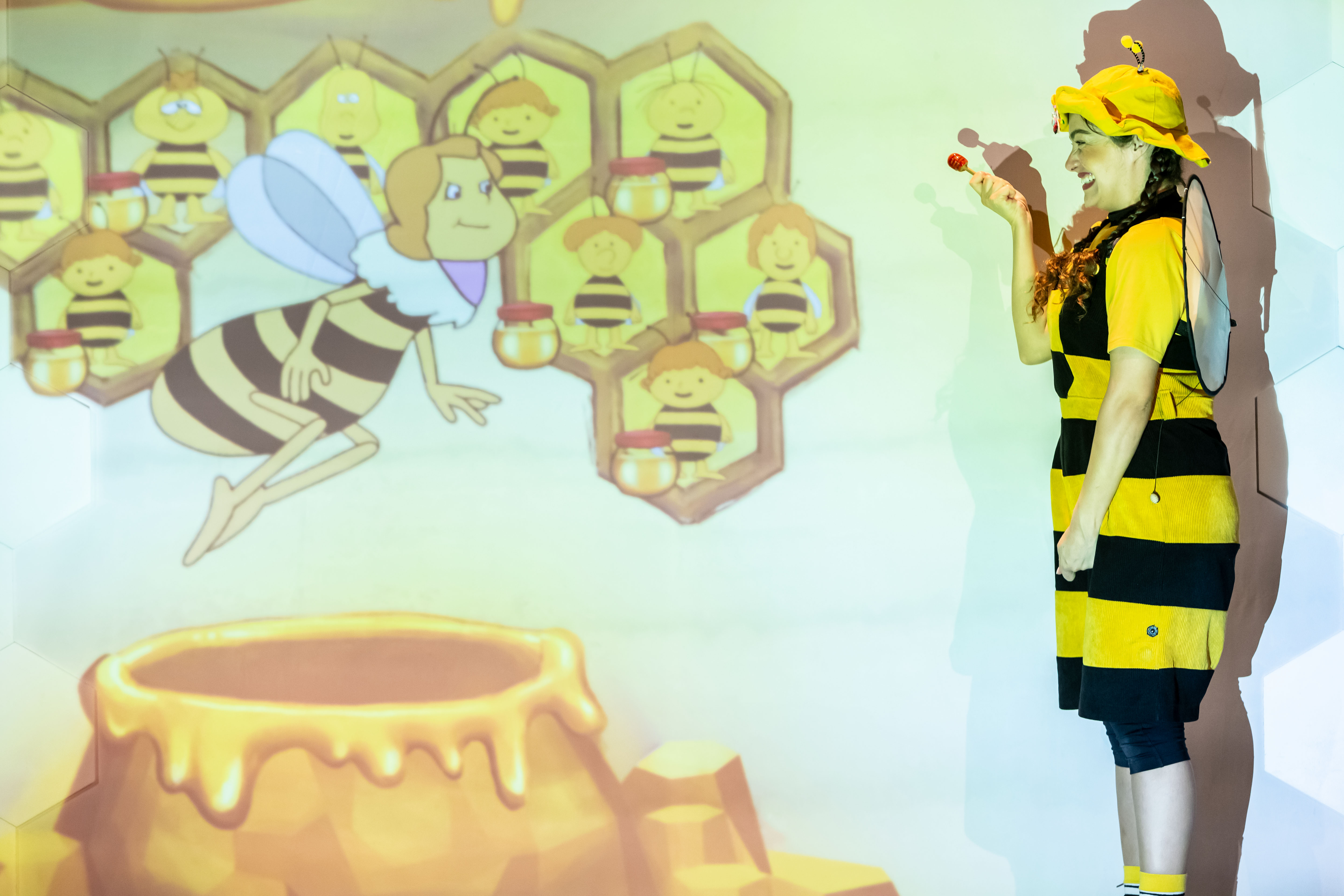 הדבורה מאיה