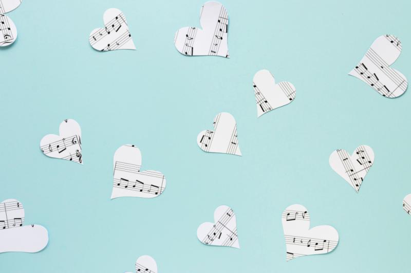 לראות דרך המוזיקה