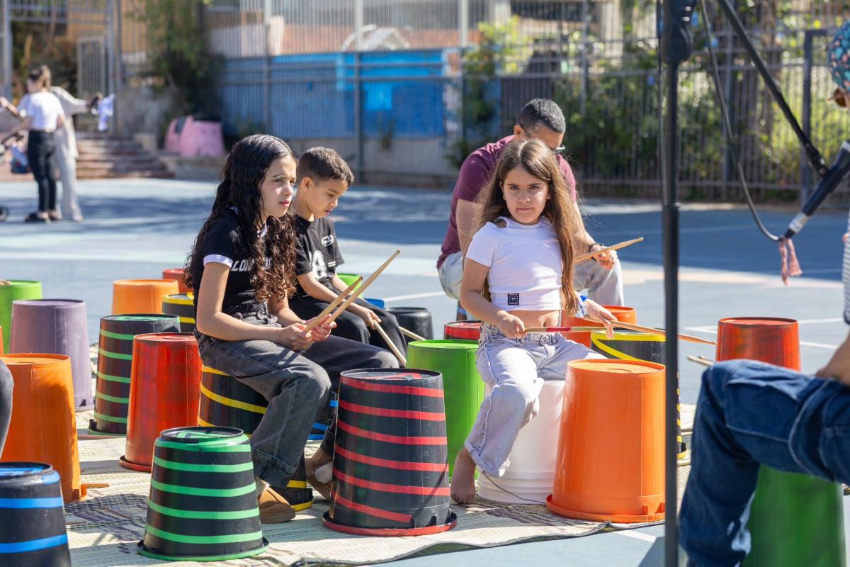 אלפי ילדים וילדות חגגו עצמאות בחדרה: חגיגות קהילתיות במרכזי הפנאי ובאולמות הספורט