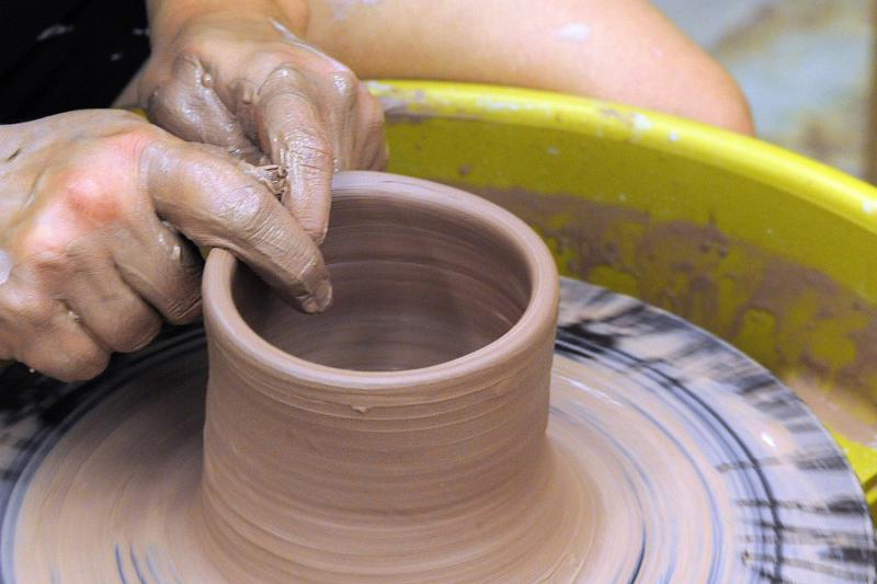 קרמיקה-מבוגרים בוקר קרמיקה-מבוגרים בוקר