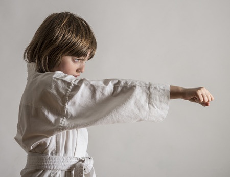 קראטה - חגורה ירוקה/כחולה קראטה - חגורה ירוקה/כחולה