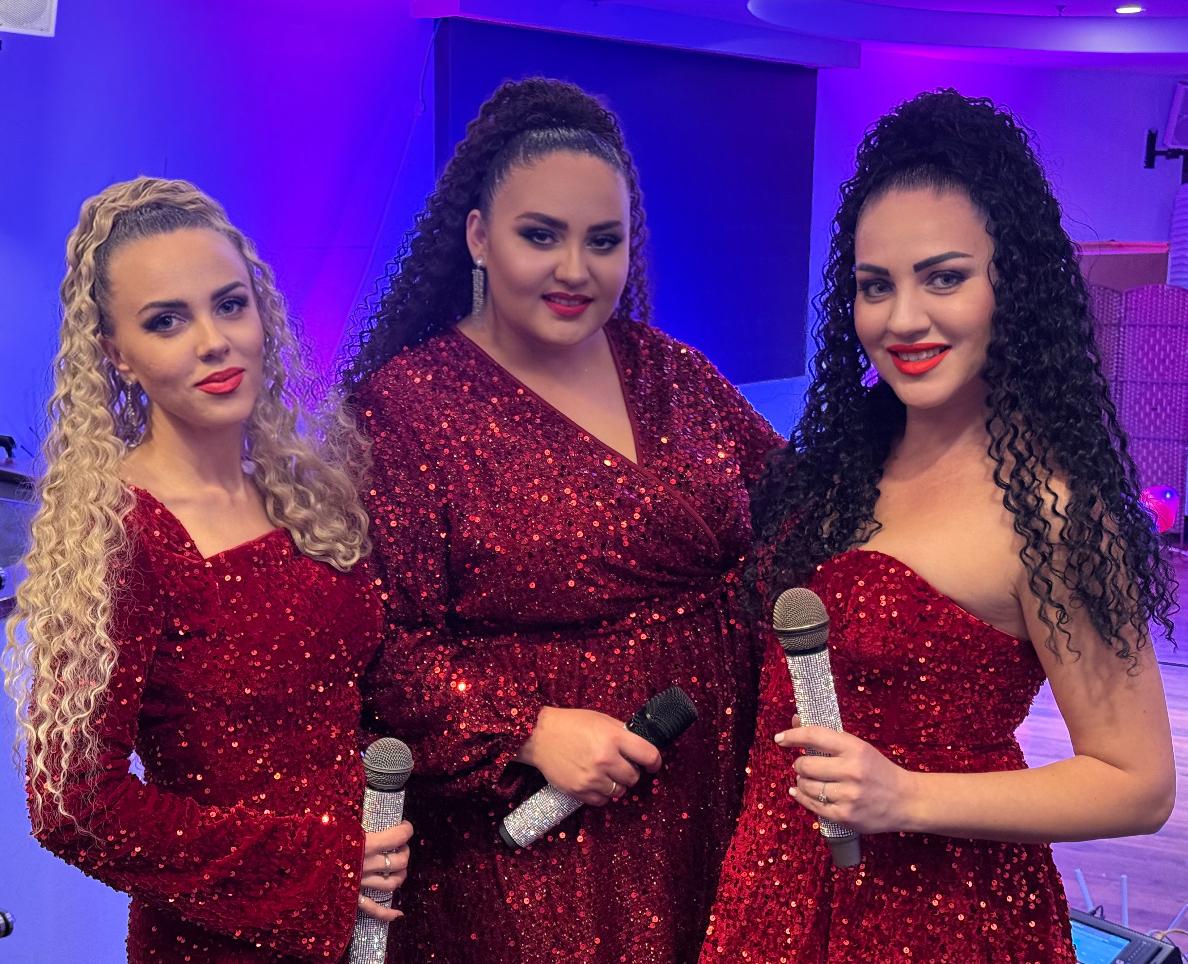 טריו ארט GIRLS- מוסיקה סובבת עולם