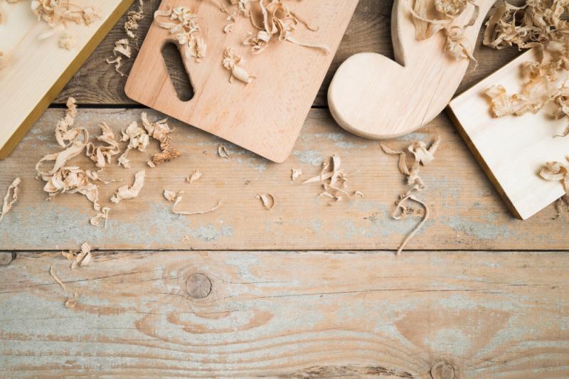 העשרה אומנות העץ חוג נגרות - אומנות העץ כיתה א-ב