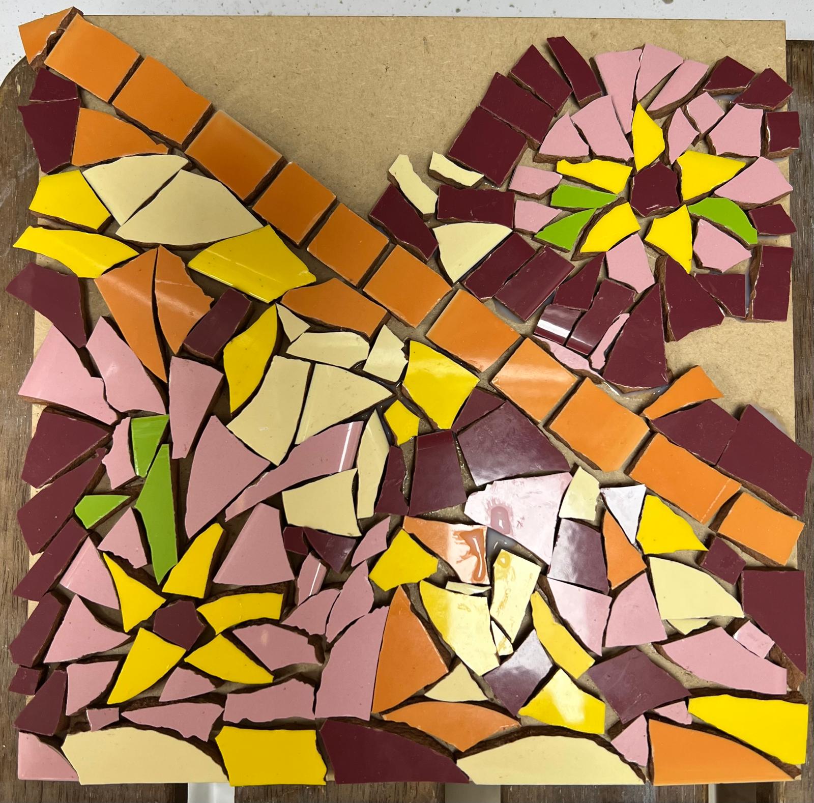 החצר האחורית - פסיפס למתחילים