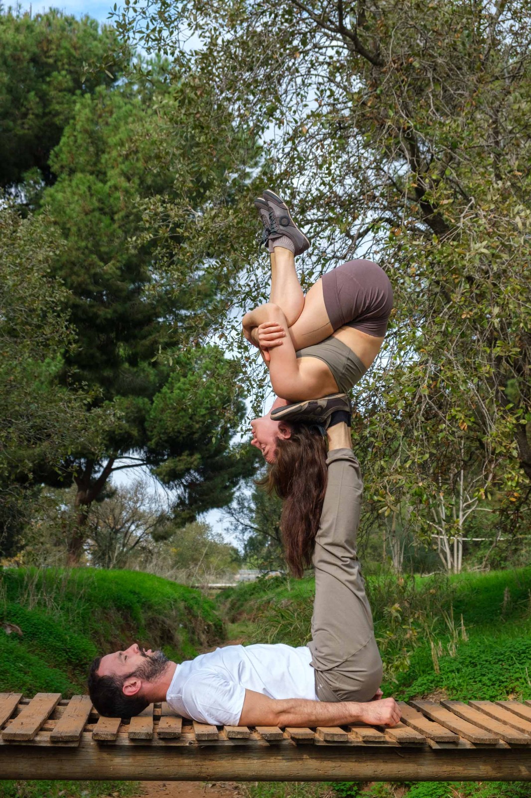 אגף PTSD- סדנת אקרו יוגה לזוגות